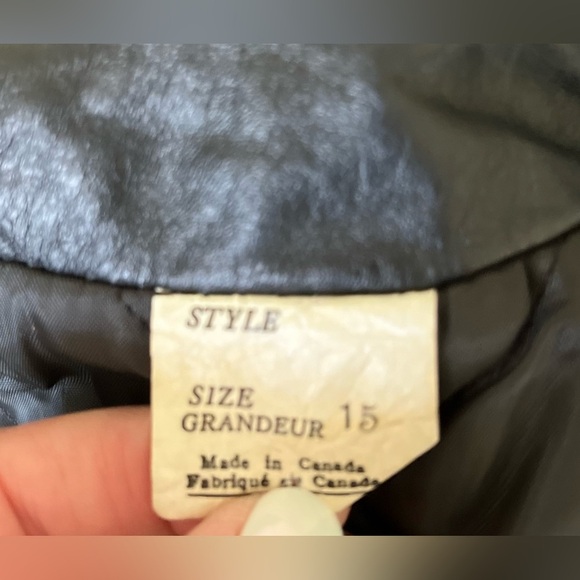 Vintage Leather Jacket 70s/80s Black Unisex Moto Bomber Size M/L Tab Shoulder - Picture 9 of 15